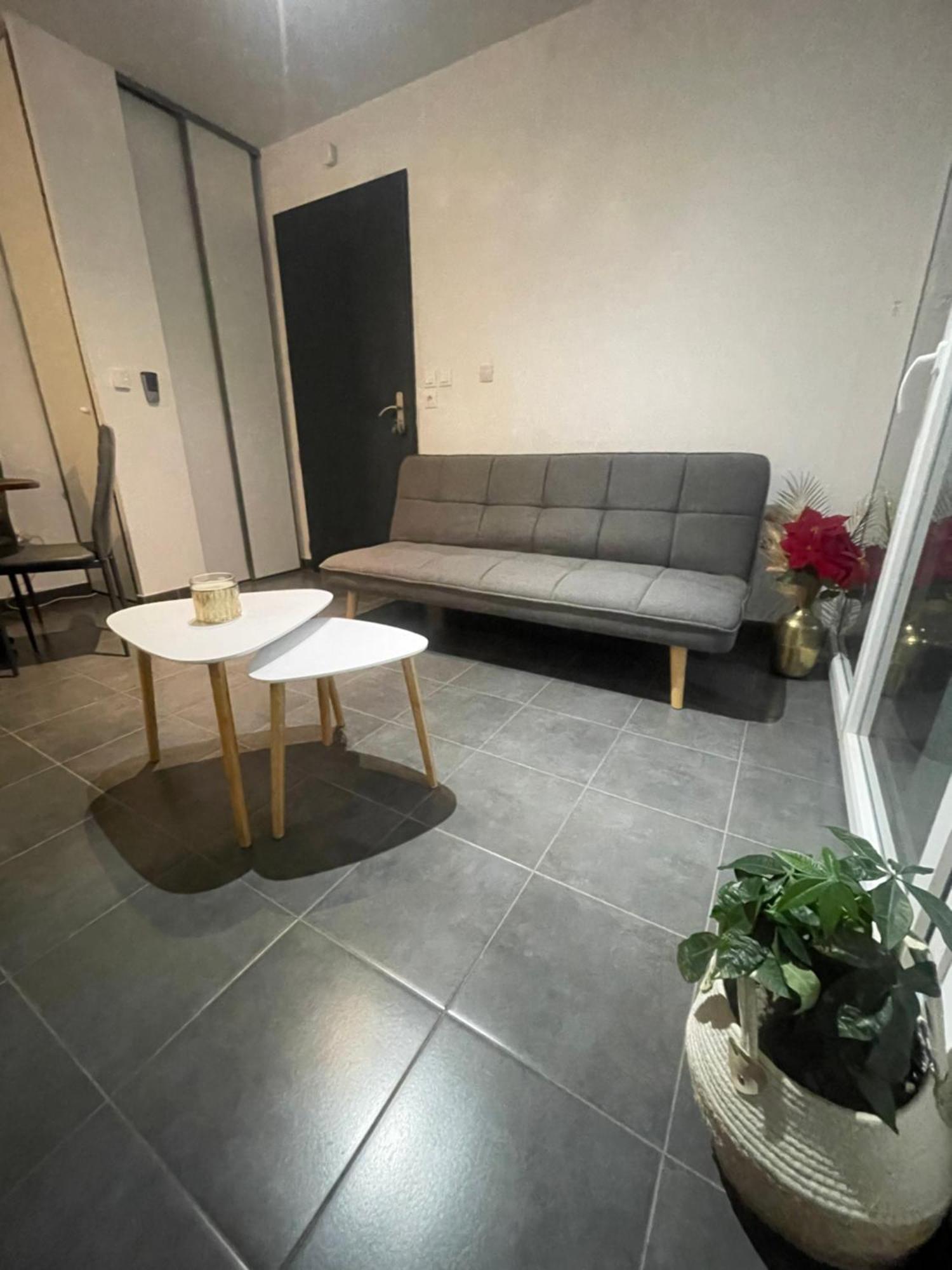 Appartement F2 Neuf Mauguio Exterior photo